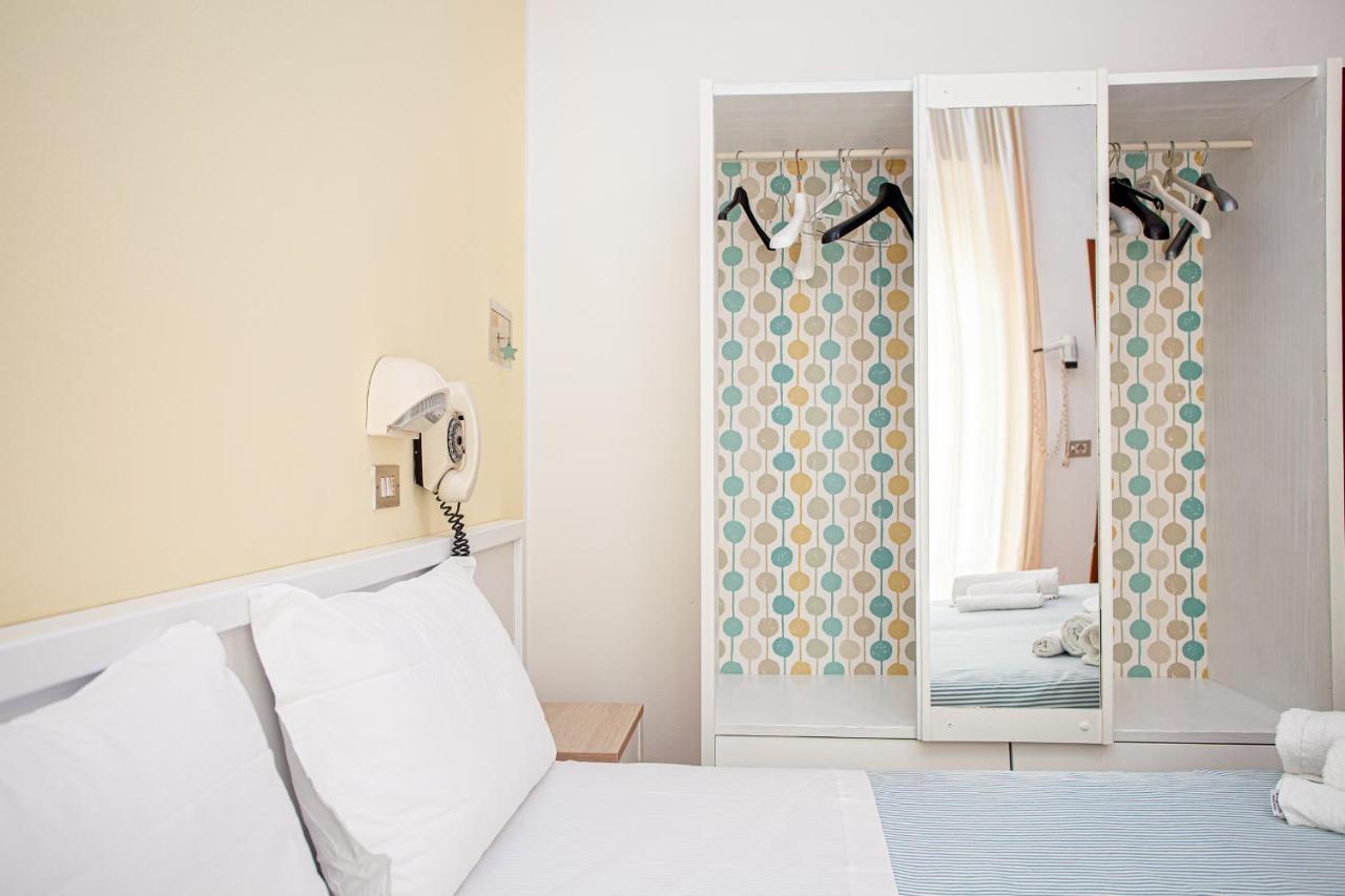 Piccolo Hotel Kursaal チェゼナーティコ エクステリア 写真